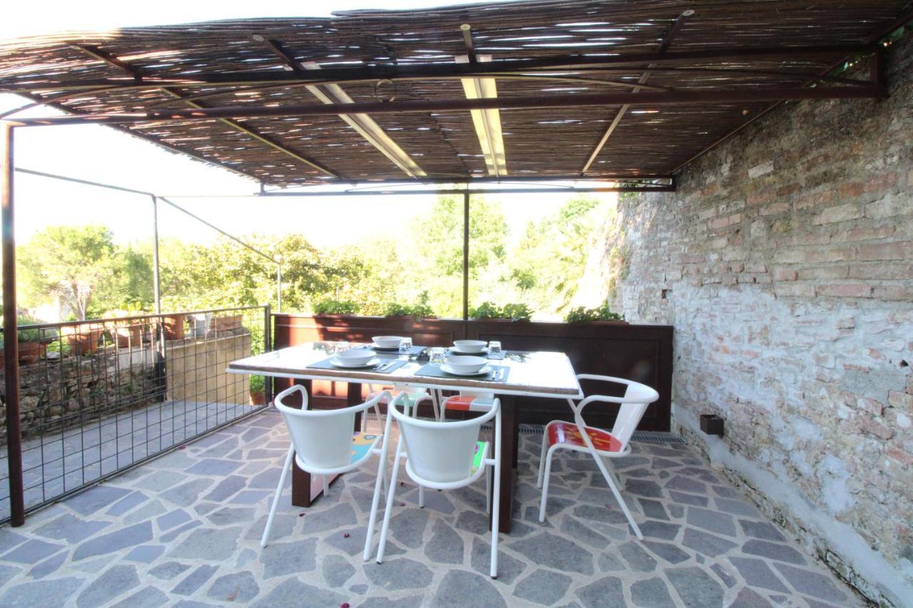 Appartement The House Of The Film à Sienne Extérieur photo
